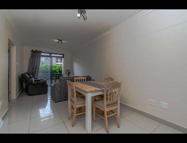 1 BEDROOM APARTMENT FOR SALE IN UMHLANGA RIDGE